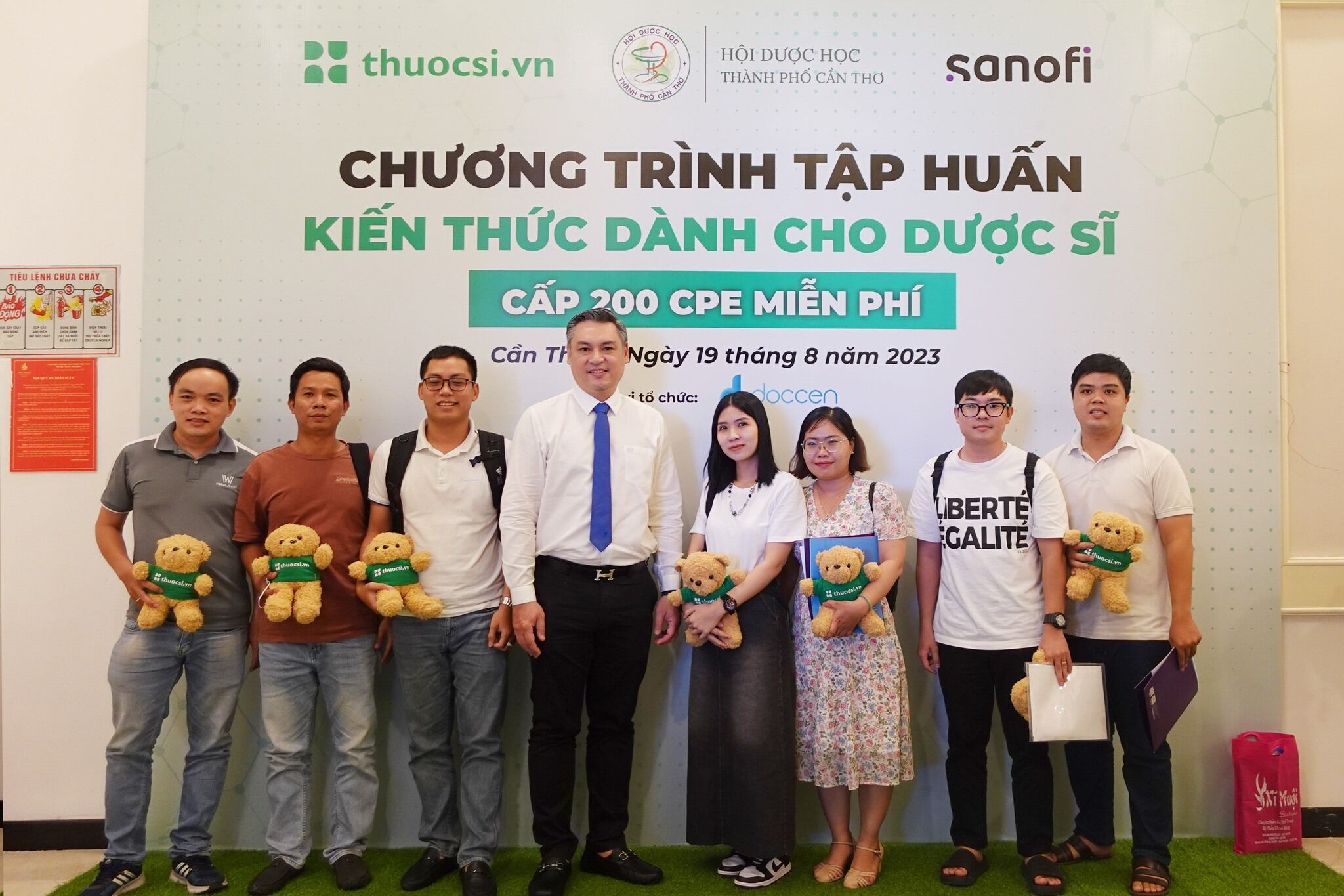 Nhiều chương trình hỗ trợ nhà thuốc truyền thống từ thuocsi.vn và các đối tác